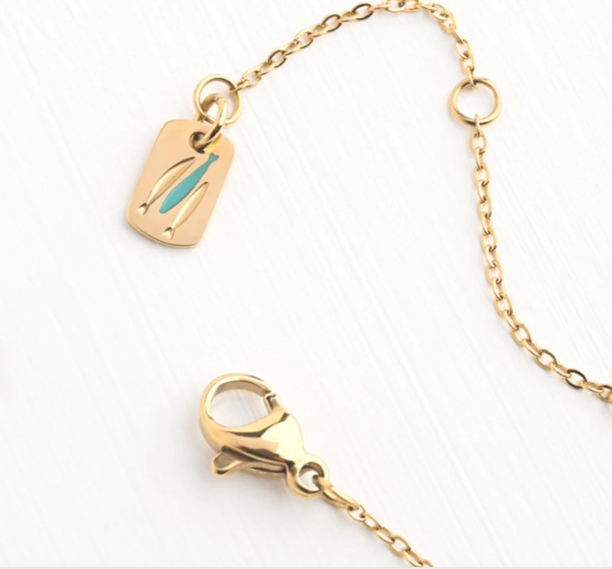 The Chosen Four-Sided Necklace Gold