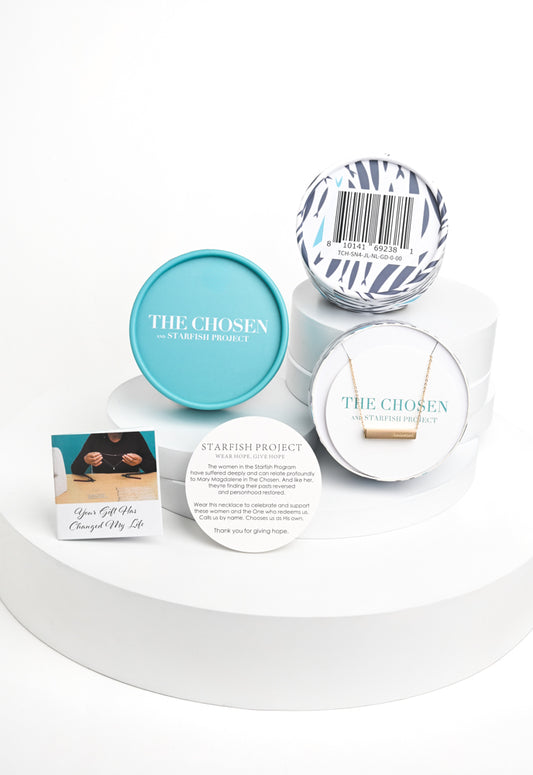 The Chosen Four-Sided Necklace Gold