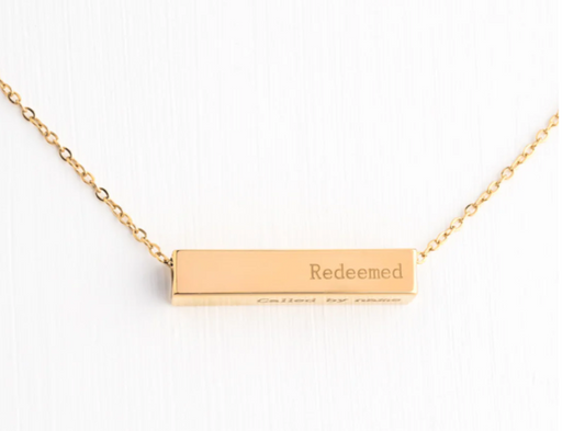 The Chosen Four-Sided Necklace Gold