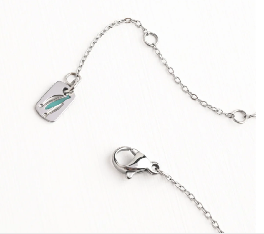 The Chosen Four-Sided Necklace Silver